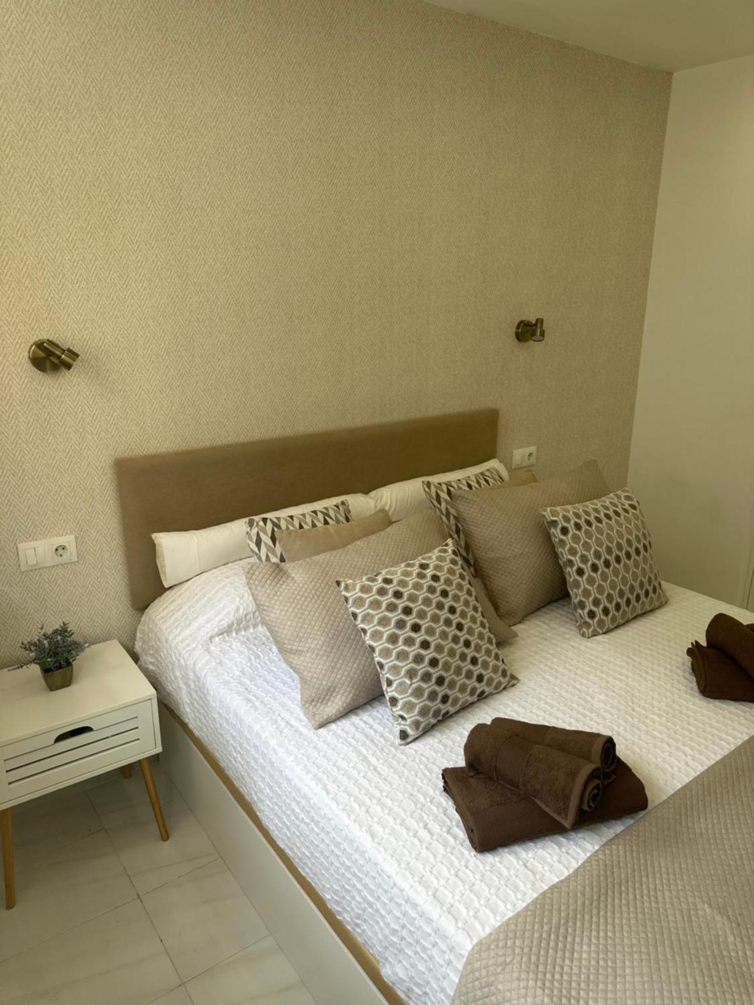 Cm Malaga Soho Apartment Bagian luar foto