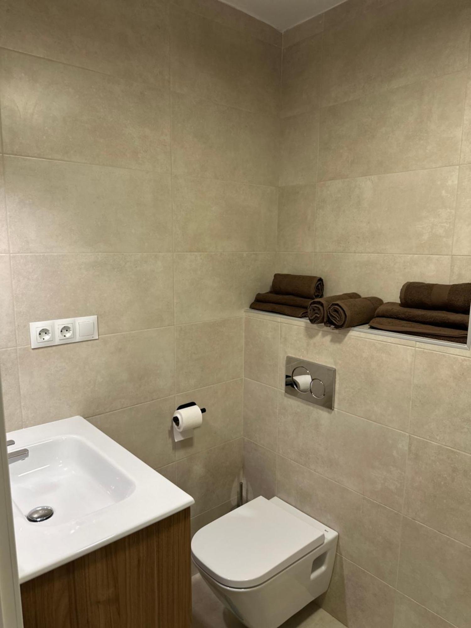 Cm Malaga Soho Apartment Bagian luar foto